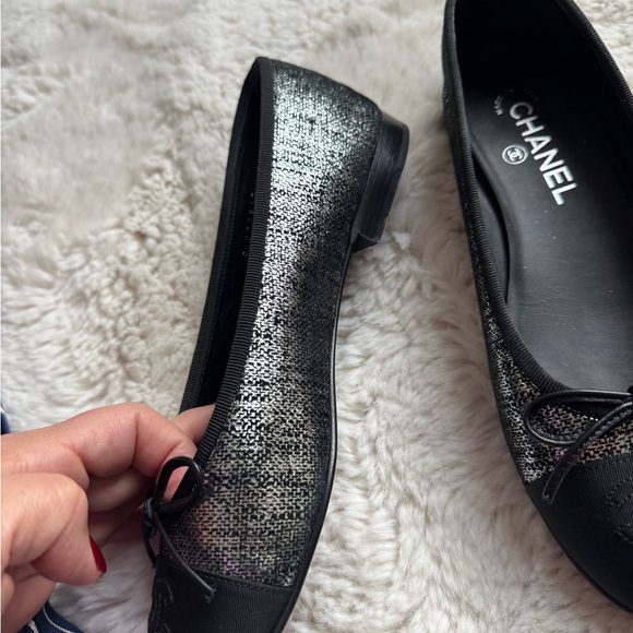 Authentic CHANEL Black and Silver Women's Flats - Picture 8 of 10